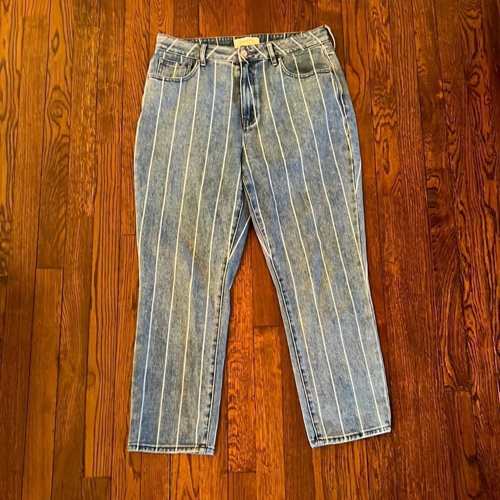 PacSun Sz 30 (10) Lightwash Pinstripe Mom Highwaist Ankle Crop Jeans